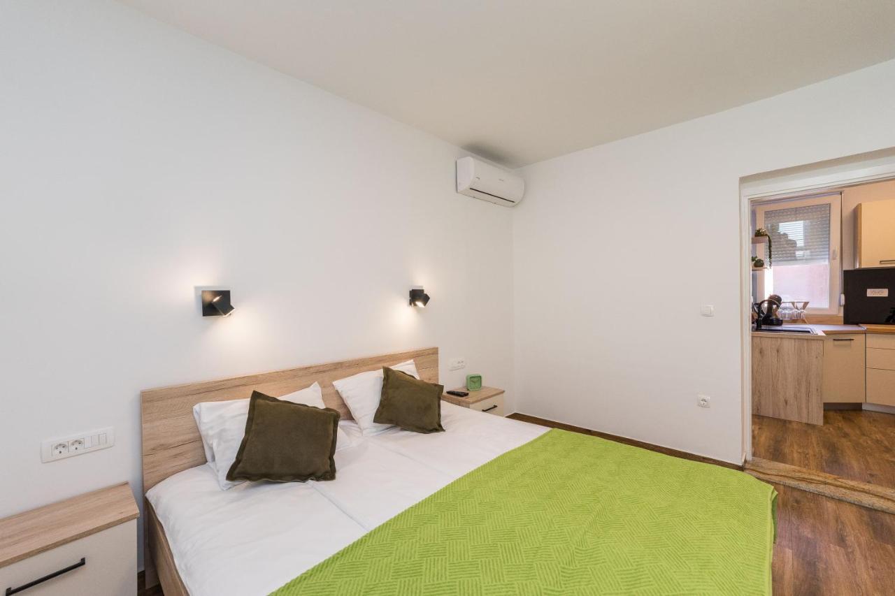 Apartamento Saluto Al Sole Zadar Exterior foto