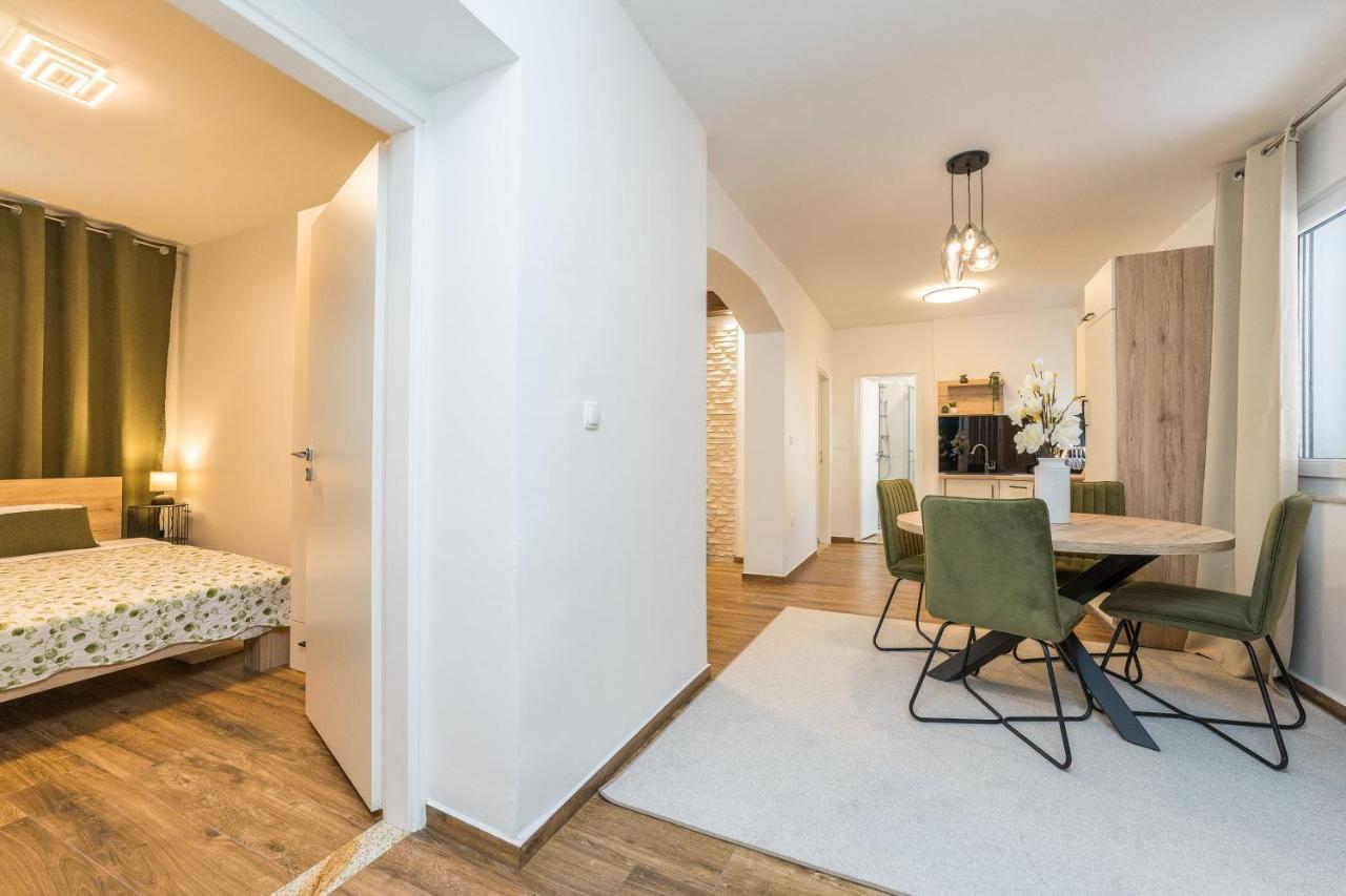 Apartamento Saluto Al Sole Zadar Exterior foto